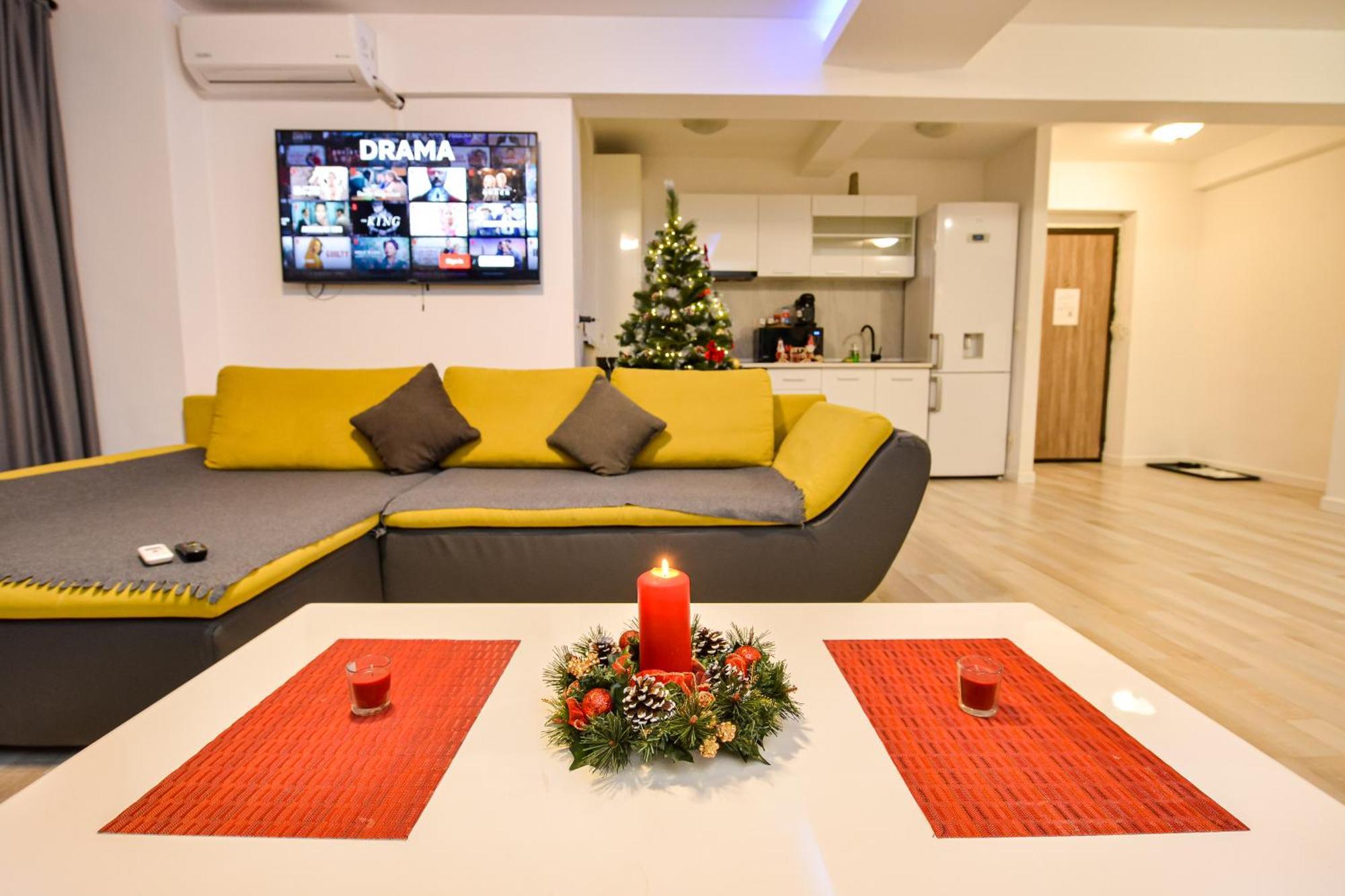 City Center Suite With Terrace Bucharest Luaran gambar