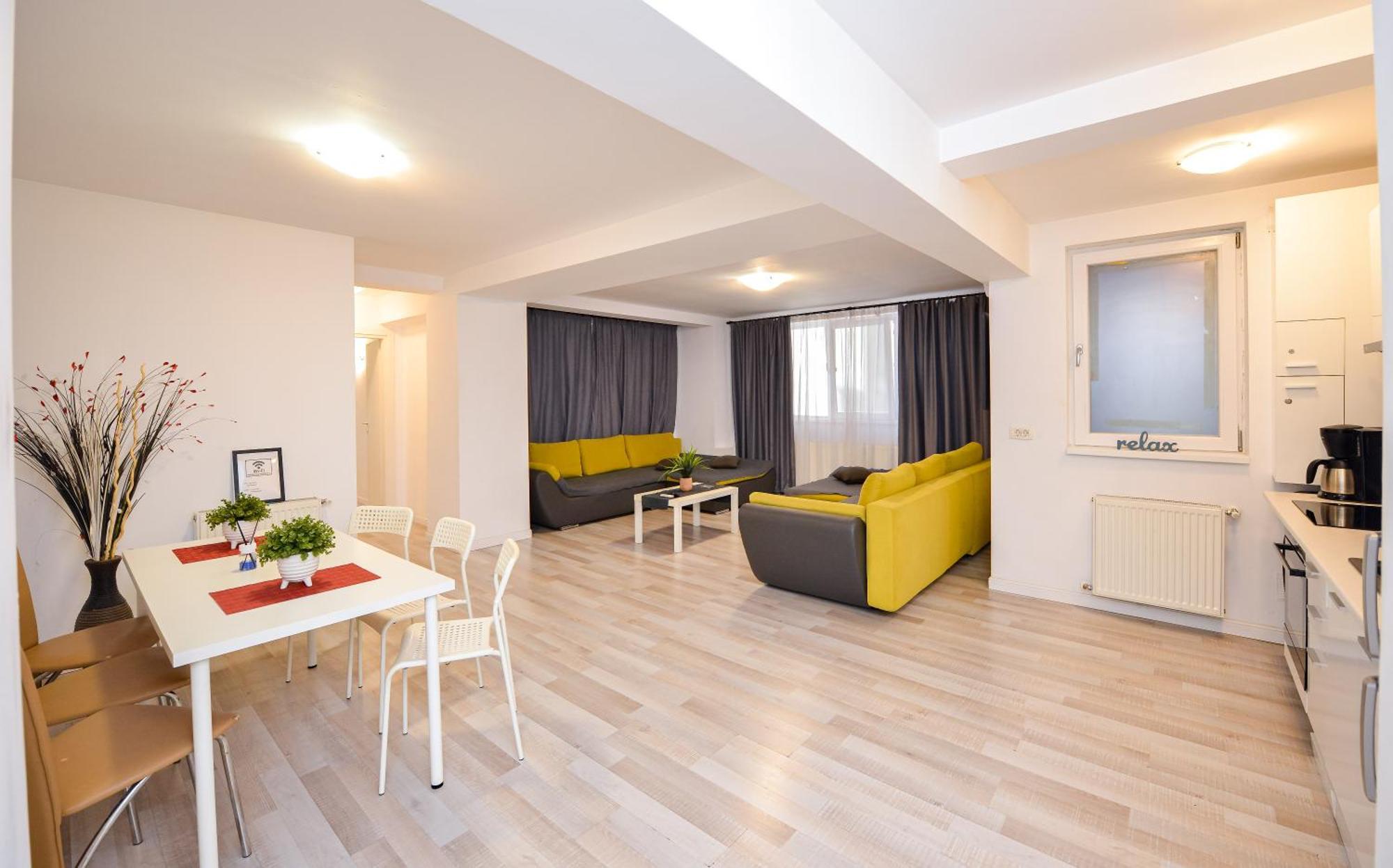 City Center Suite With Terrace Bucharest Luaran gambar