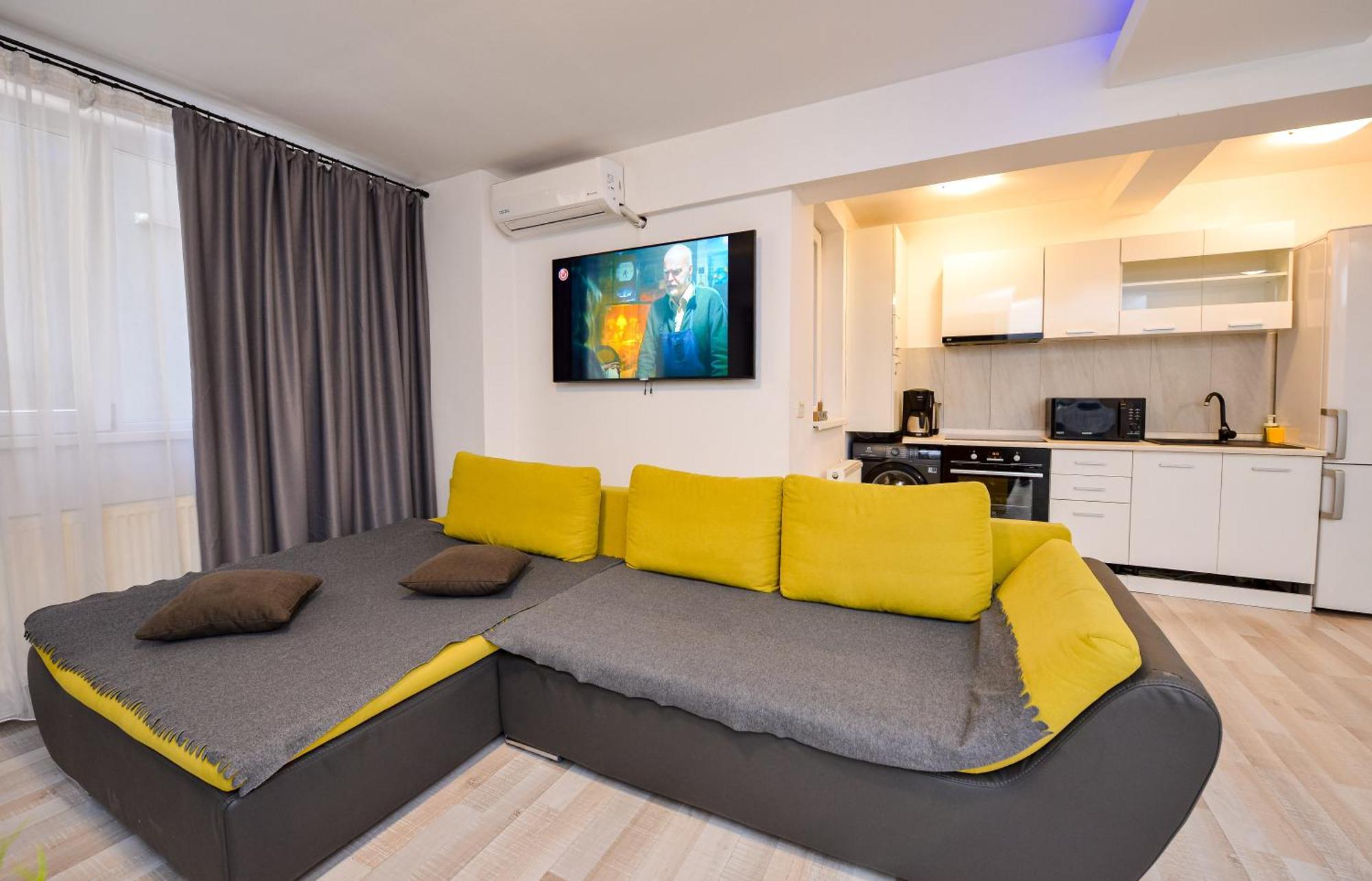 City Center Suite With Terrace Bucharest Luaran gambar