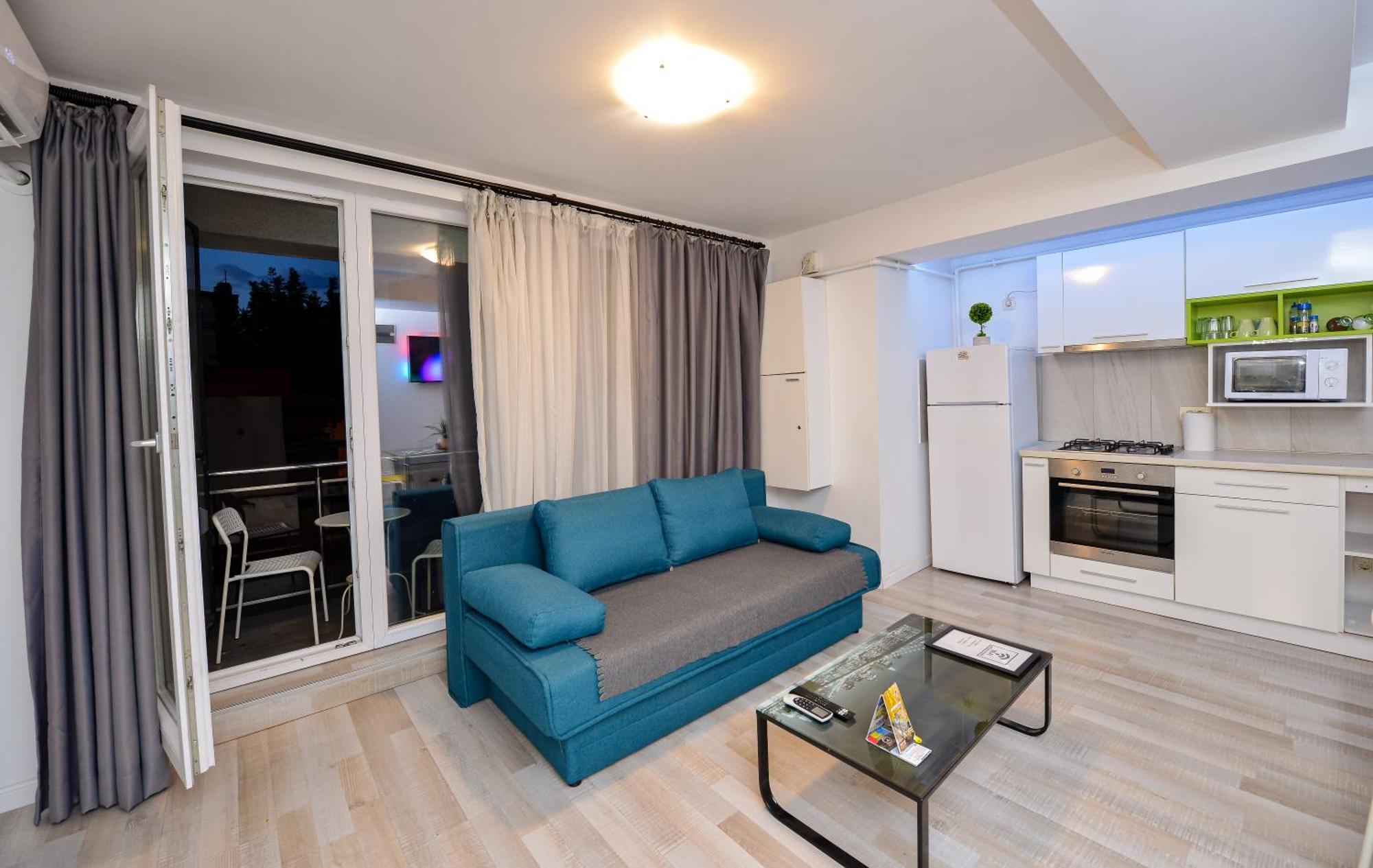 City Center Suite With Terrace Bucharest Luaran gambar